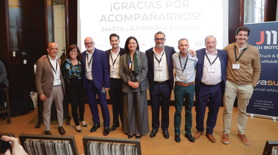 Las 44 toneladas, la digitalización y la formación centran la I Jornada Interconnection Valencia Transport