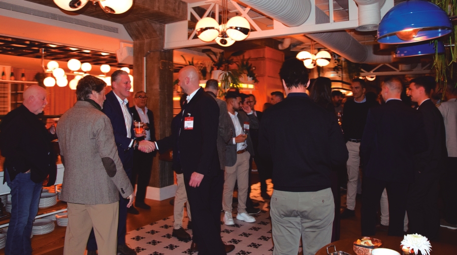 Erhardt se proyecta hacia el futuro desde la fortaleza y la trascendencia de “las personas”