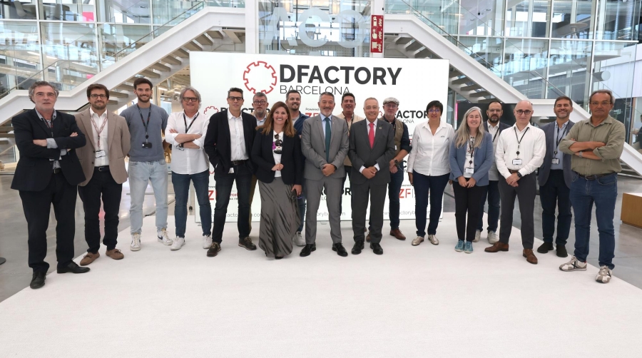 Miquel Sàmper visita el pionero ecosistema de industria 4.0 del DFactory Barcelona