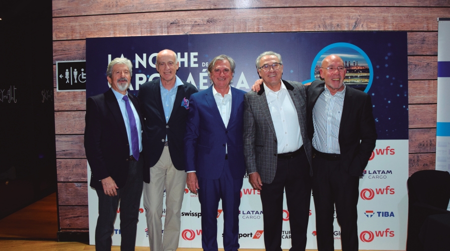 De izquierda a derecha algunos de los socios fundadores de Foro MADCargo: Fernando Rodríguez, Javier Arán, Jesús Cuéllar, Jesús Escolar y Ángel Gausinet. Foto M.C.