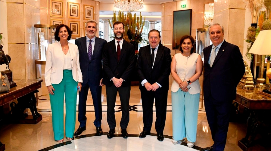 Boluda reclama un Plan Nacional de Descarbonización del Transporte Marítimo