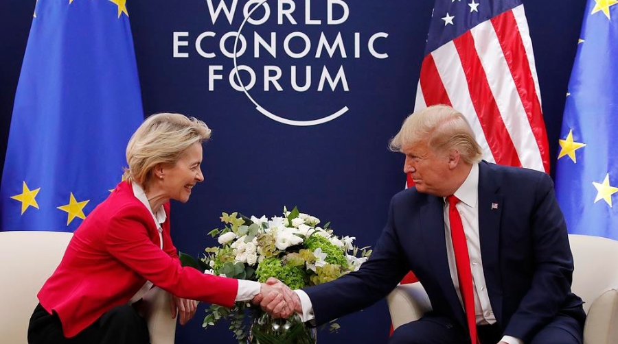 Trump y Von der Leyen durante la última reunión del Foro Económico Mundial.