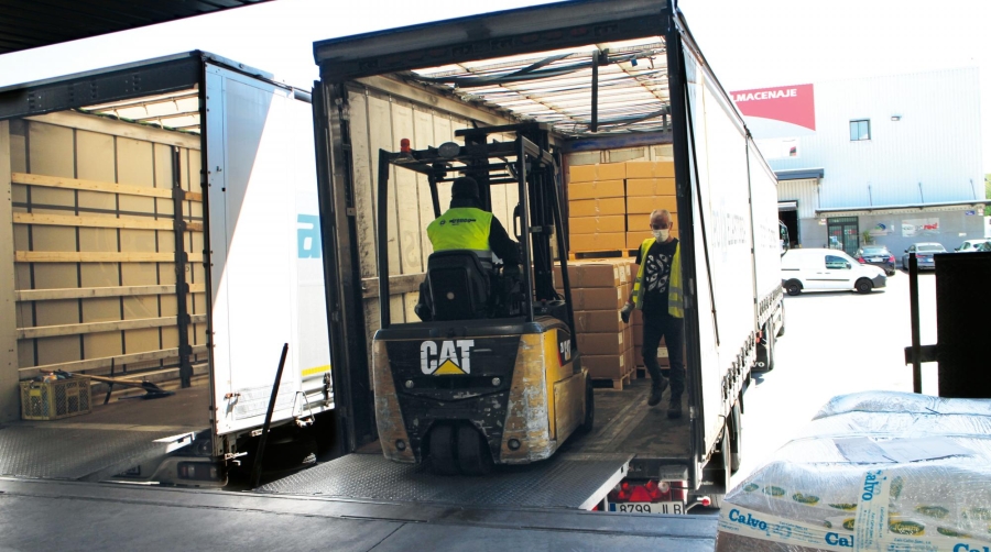 El CNTC remitirá a Transportes un catálogo de dudas sobre la prohibición de la carga y descarga