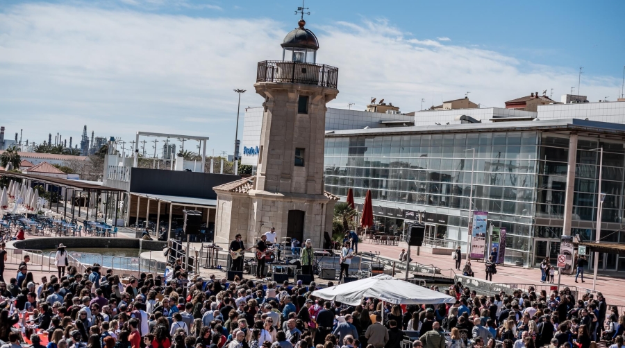 Uno de los conciertos celebrados en el marco de “Al Port”.