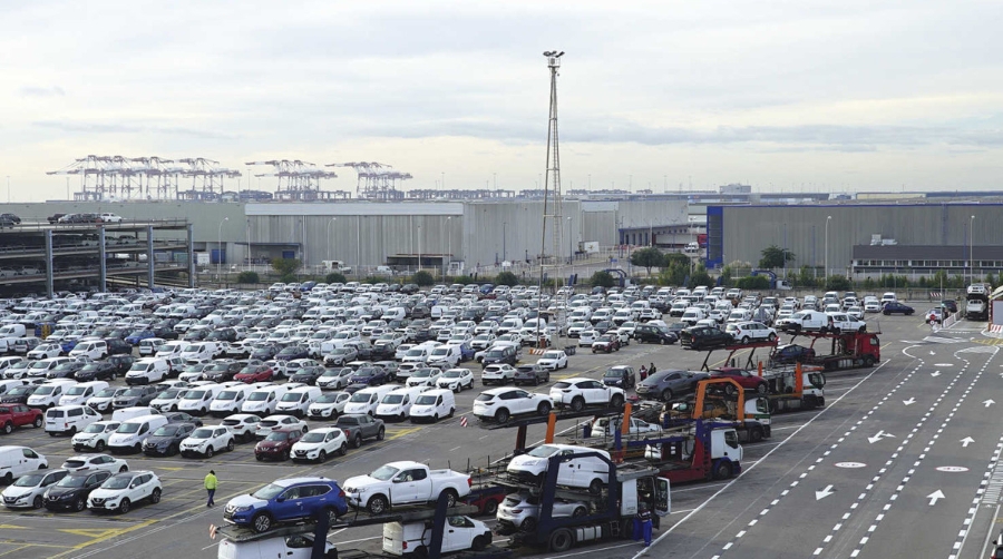 El centro de distribuci&oacute;n de Nissan en el Puerto de Barcelona aumenta la plantilla en un 50%