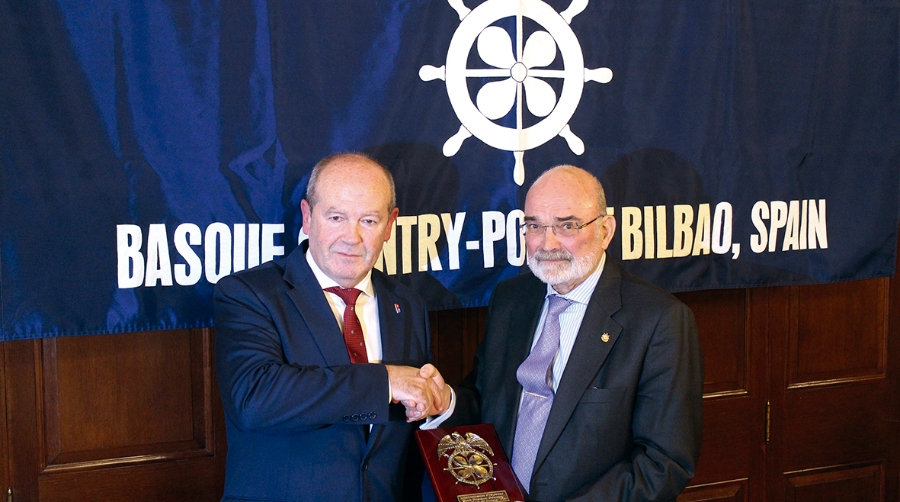 &ldquo;La transferencia de la gesti&oacute;n del Puerto de Bilbao permitir&iacute;a una mayor eficiencia&rdquo;