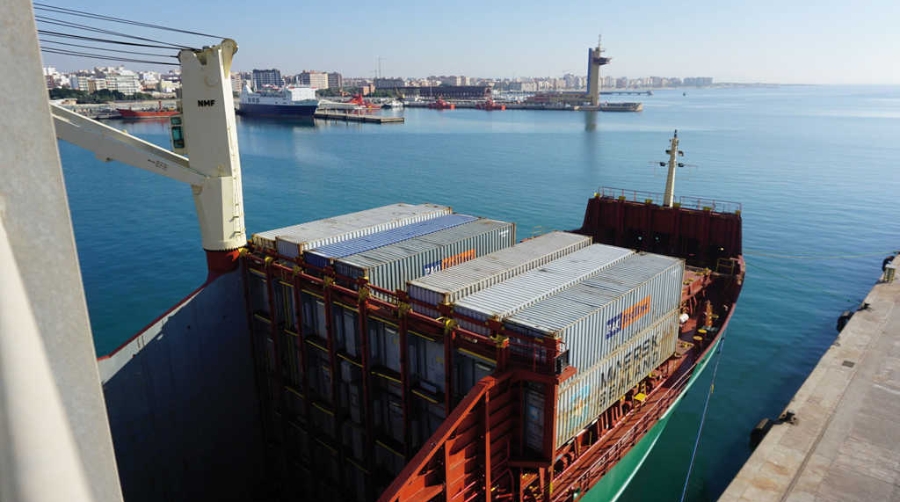 El Puerto de Almer&iacute;a inicia el a&ntilde;o con un destacado incremento de actividad en sus muelles, con un alza del 16,75% de su tr&aacute;fico total