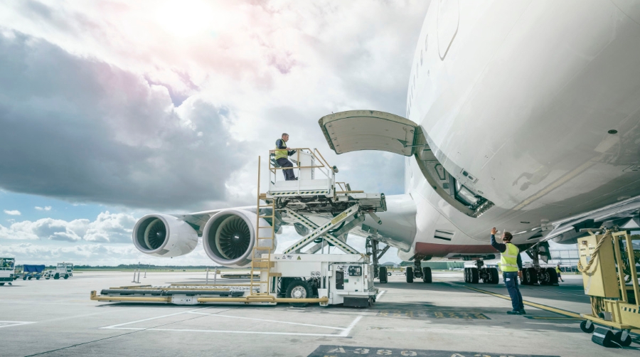 DB Schenker lanza su nueva soluci&oacute;n de env&iacute;os urgentes por tierra, mar y aire desde Madrid y Lisboa&nbsp;