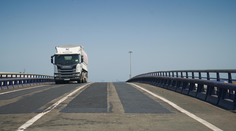 Port Tarragona acaba las obras de mejora del puente móvil