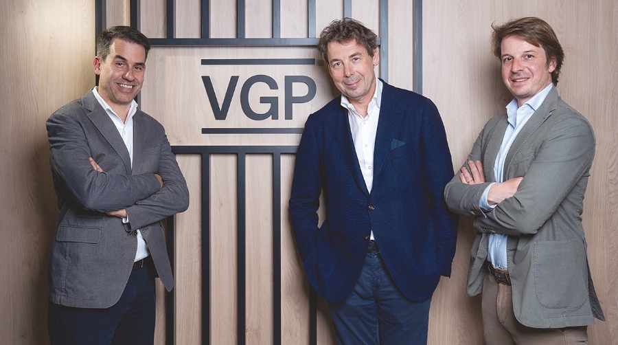 Javier Morales, Jan Van Geet y Dirk Mittermüller.