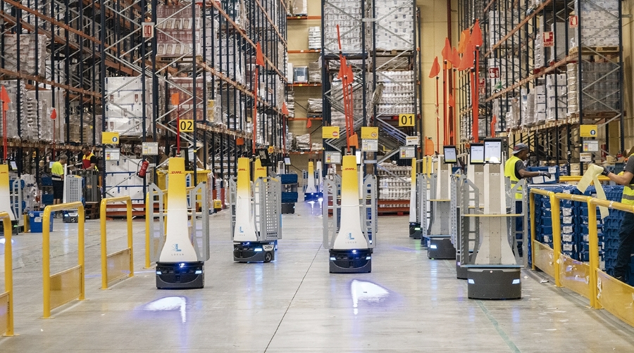 DHL Supply Chain implementa robótica colaborativa para Makro