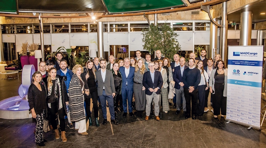 Los socios brindaron por el año nuevo.