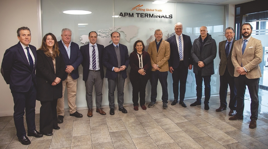 Arsenio Domínguez conoce los proyectos de las terminales de contenedores de Algeciras