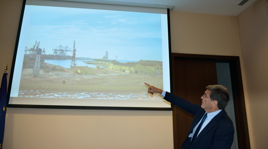 La APV confía en que la nueva terminal de pasajeros comience a operar en el año 2025