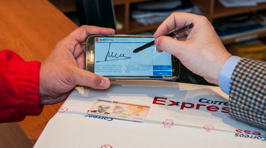Correos Express ya opera con la firma digital avanzada