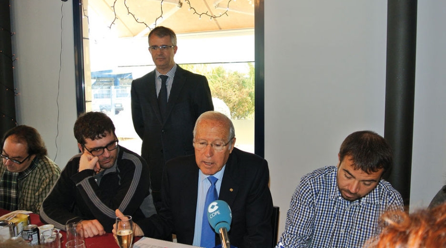 PortCastell&oacute; cerrar&aacute; un ejercicio de r&eacute;cord con cerca de 14 millones de toneladas manipuladas