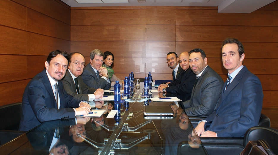 Valenciaport y la Academia &Aacute;rabe del Transporte Mar&iacute;timo estudian nuevas l&iacute;neas de colaboraci&oacute;n