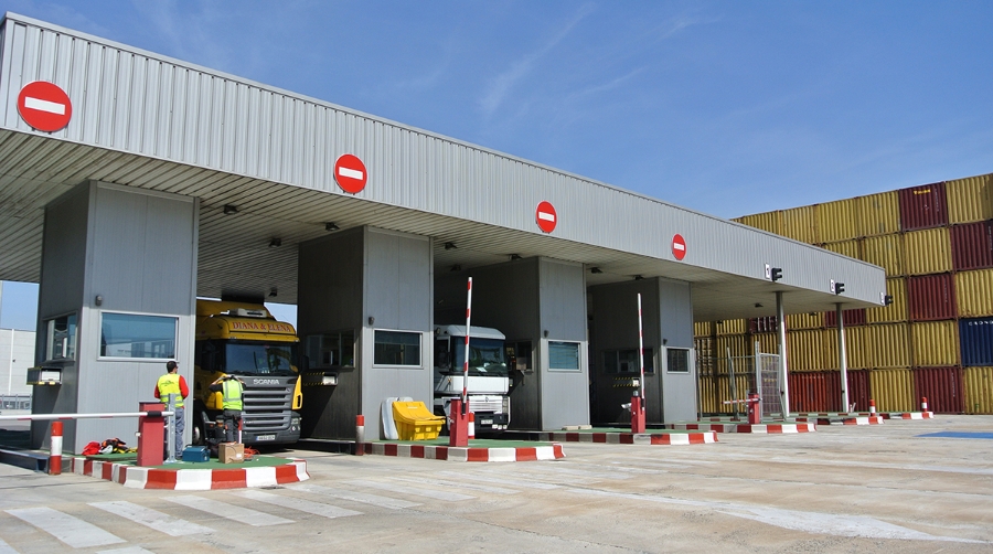 ELTC recomienda a sus asociados que no acudan a las instalaciones portuarias a partir del lunes
