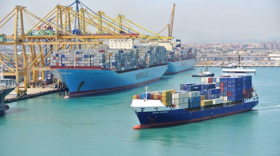 El &quot;Eleonora Maersk&quot; se convierte en el buque m&aacute;s grande que ha operado en Valencia