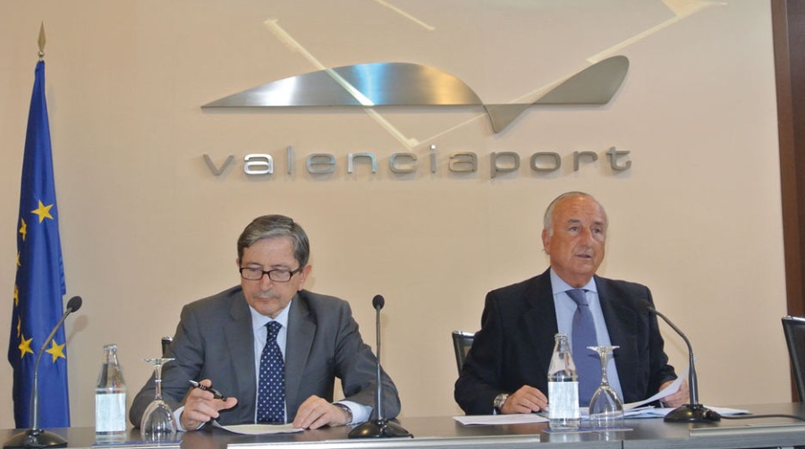 Aznar: "El Puerto de Valencia es el que mejor ha demostrado su utilidad al servicio de la econom&iacute;a"