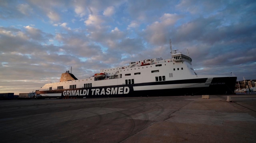 Los buques de Trasmed incorporarán scrubbers para retener los microplásticos del mar