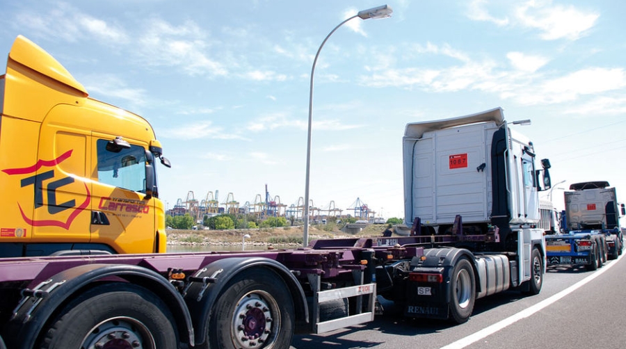 Fenatport insta a OPPE a recuperar las negociaciones "por la dignidad del sector"