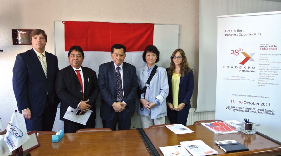 Indonesia y L&aacute;zaro Cargo presentan al sector log&iacute;stico e importador espa&ntilde;ol la feria Tradexpo