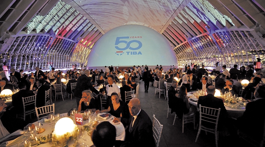 TIBA rinde homenaje a su legado familiar en su 50º aniversario