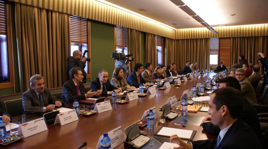 La AP de Vigo recibe el apoyo expl&iacute;cito de OPPE como puerto piloto en la implantaci&oacute;n de la ventanilla &uacute;nica