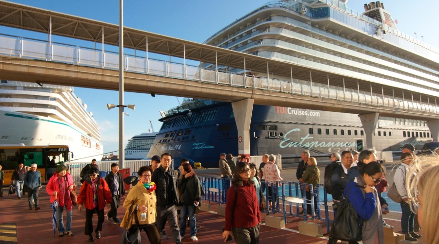 Fundación Valenciaport realiza una prueba piloto para mejorar el flujo de cruceristas en Valencia