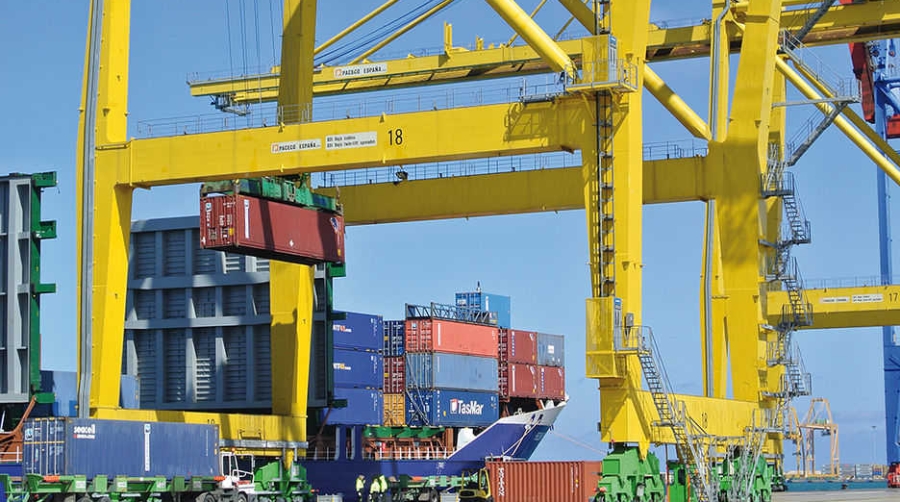 Espa&ntilde;a necesita valor a&ntilde;adido en sus puertos para llegar a ser plataforma intercontinental