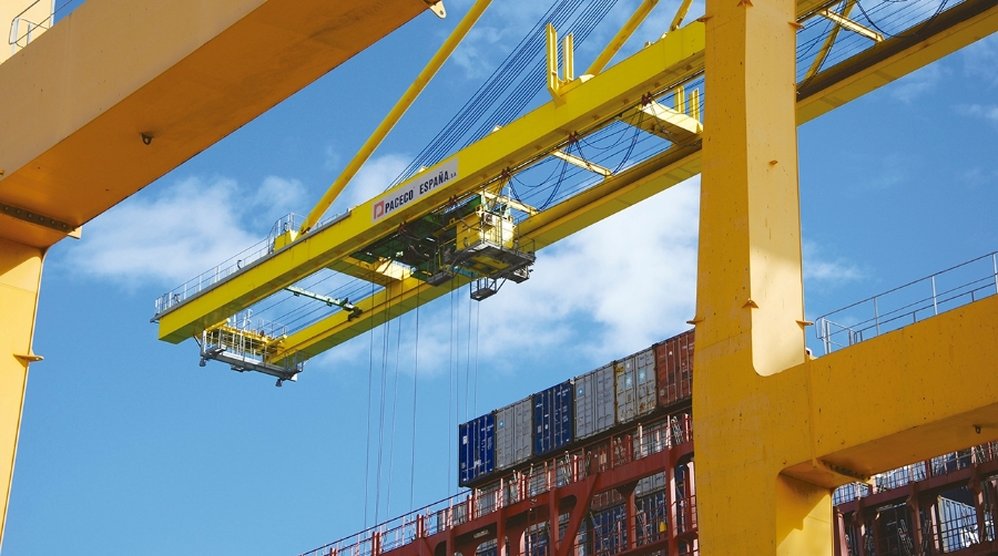 Cuatrecasas alerta de “ventajas injustificadas” para ciertos modelos laborales en la estiba