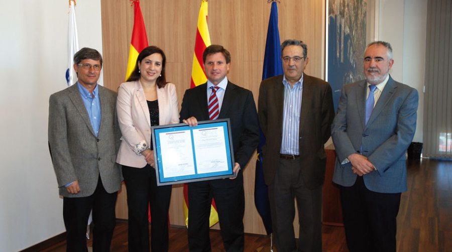 La Autoridad Portuaria de Tarragona recibe el certificado de gesti&oacute;n de Calidad ISO 9001