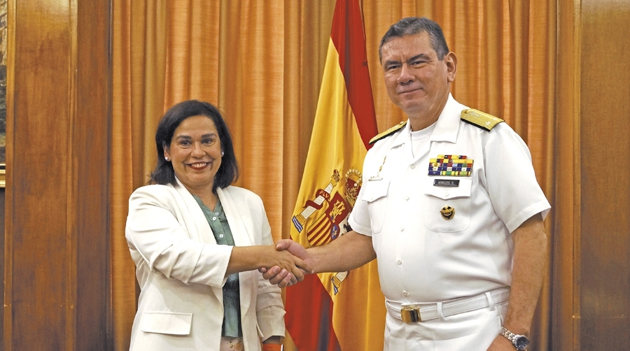 Marina Mercante y Ecuador acuerdan el reconocimiento de títulos