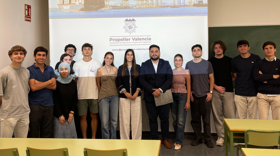 Un momento de la sesión entre Propeller Junior y alumnos de la UPV.