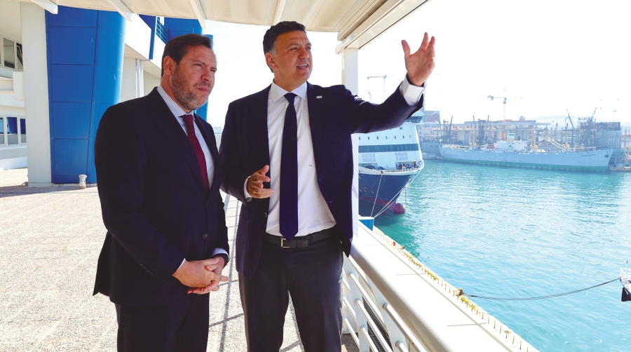 España y Grecia buscan alcanzar una posición común en torno al programa NetZero de la OMI