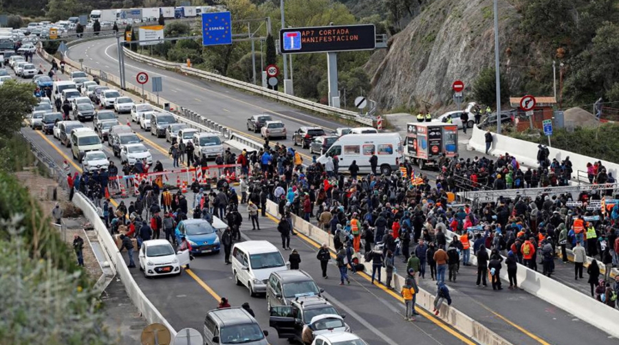El Comit&eacute; Nacional prev&eacute; iniciar acciones judiciales contra los responsables de los cortes en la Jonquera