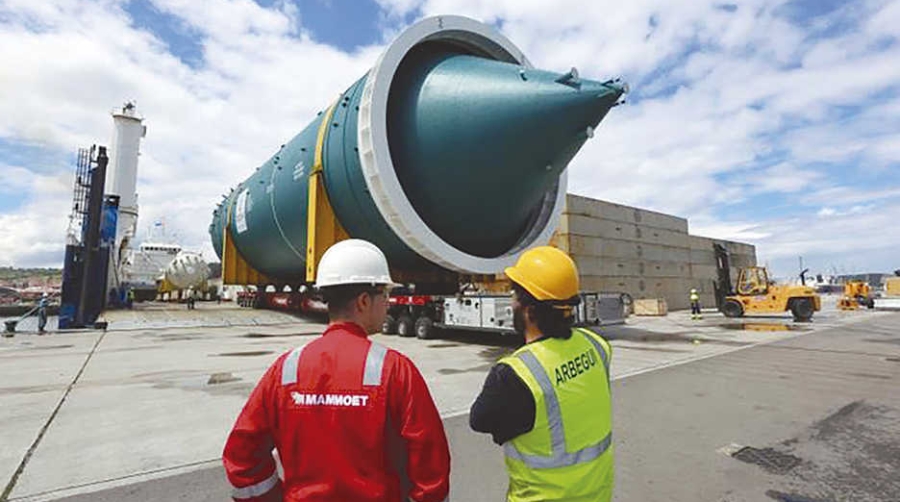 Mammoet, Arbegui y Transmodal acuerdan colaborar en el sector del transporte especial