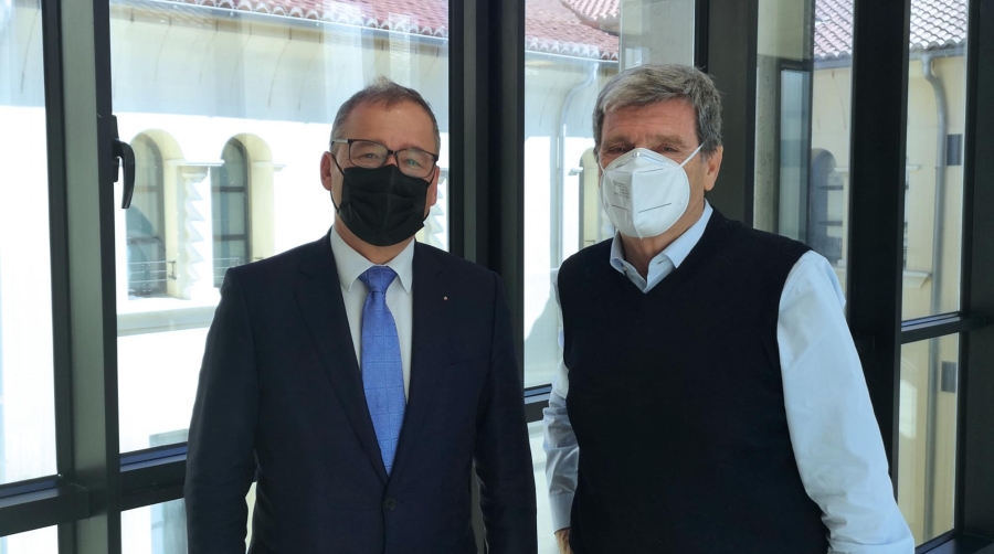 La República Checa se interesa por la estrategia ambiental de Valenciaport