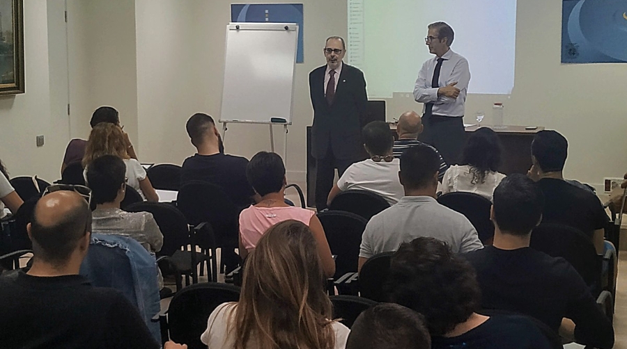 El Colegio Oficial de Agentes de Aduanas de Barcelona forma a expertos en OEA y a Operadores Aduaneros Autorizados