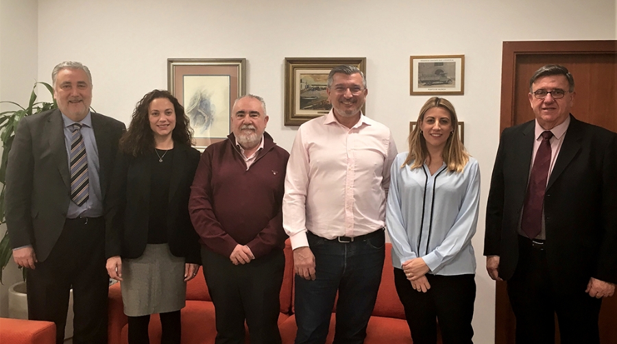 FVET refuerza su presencia en el sector portuario con la nueva marca FVET-Puerto