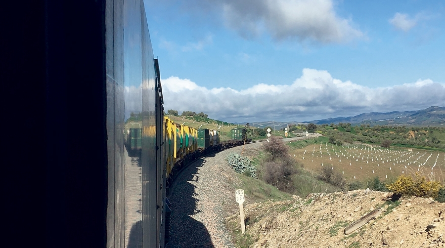 Multirail y Combiway lanzan un enlace ferroviario entre Barcelona y Portugal