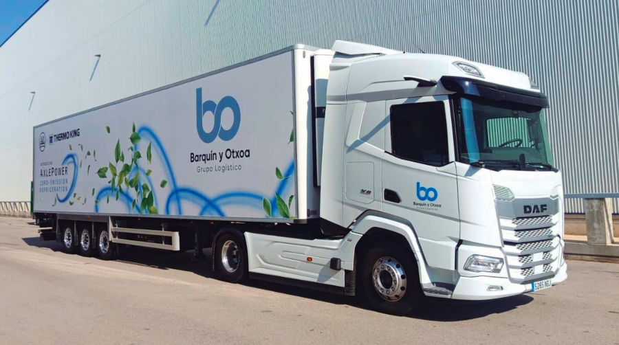 La incorporación del nuevo semirremolque eléctrico Thermo King Axle Power es un paso más dentro de un plan a medio y largo plazo de Barquín y Otxoa.