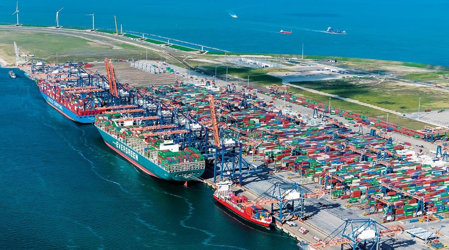 <b>El Norte encabeza el mercado europeo del TEU y el Sur escala puestos</b>