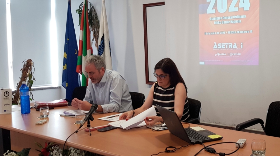 La presidenta de Asetrabi, Sonia García, insistió en la importancia del asociacionismo para poder defender eficientemente los intereses del sector y exigir el reconocimiento de su peso socioeconómico.
