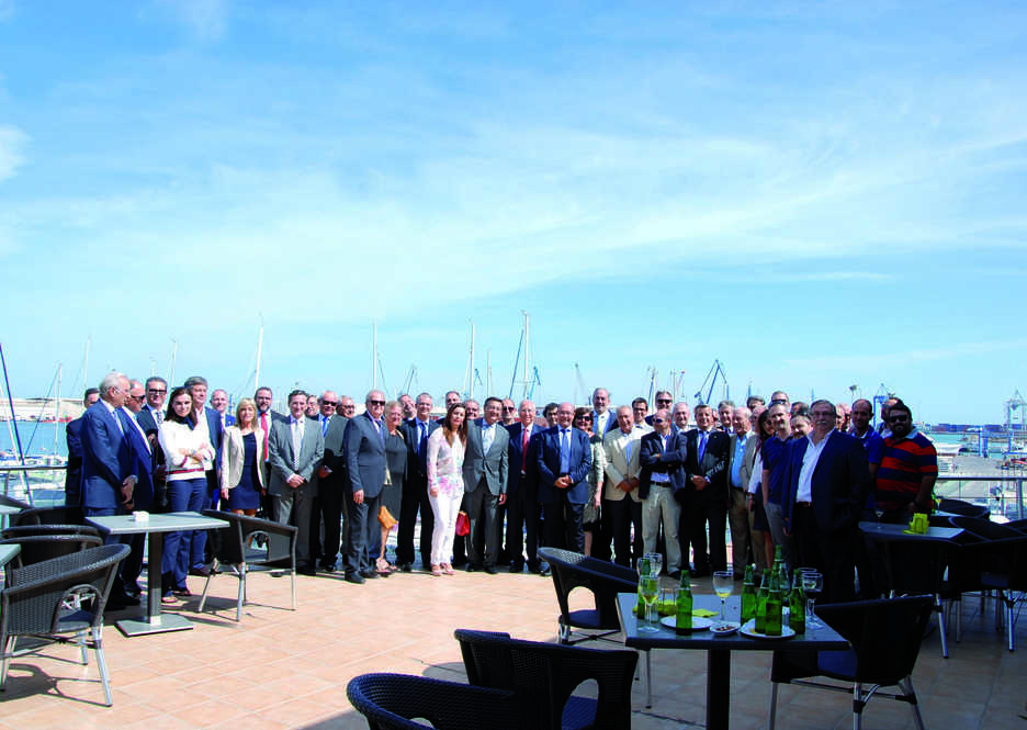 La comunidad portuaria de Castell&oacute;n homenajea a Juan Jos&eacute; Monzon&iacute;s