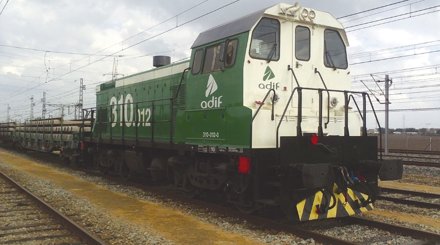 Adif licitará el mantenimiento de locomotoras de servicios logísticos