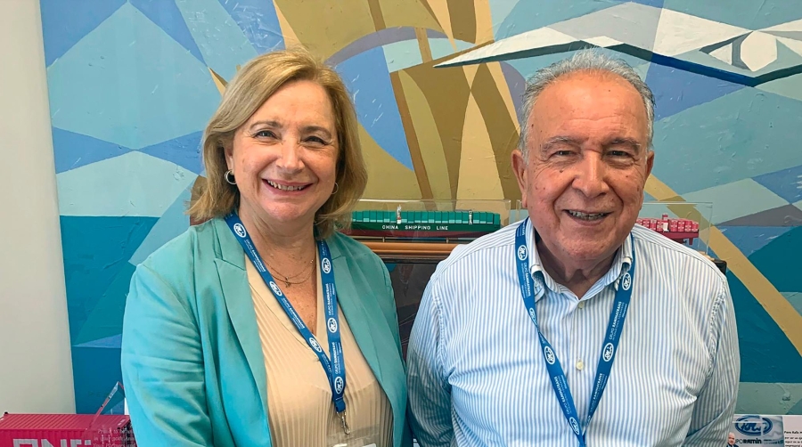 Antonia Giménez, nueva responsable del Departamento de Reefer de Grupo Raminatrans; y Rafael Milla, presidente de Grupo Raminatrans.