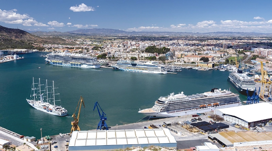 Comienza la distribución del Programa Oficial de la Fiesta de la Logística de Cartagena