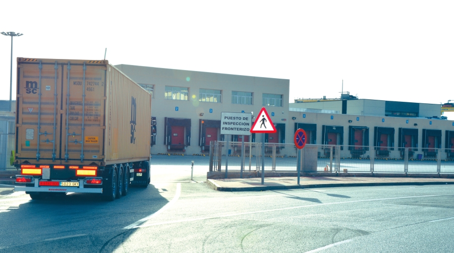 El MAPA niega problemas de inspección en el PCF del Puerto de Valencia tras la denuncia de CC.OO.